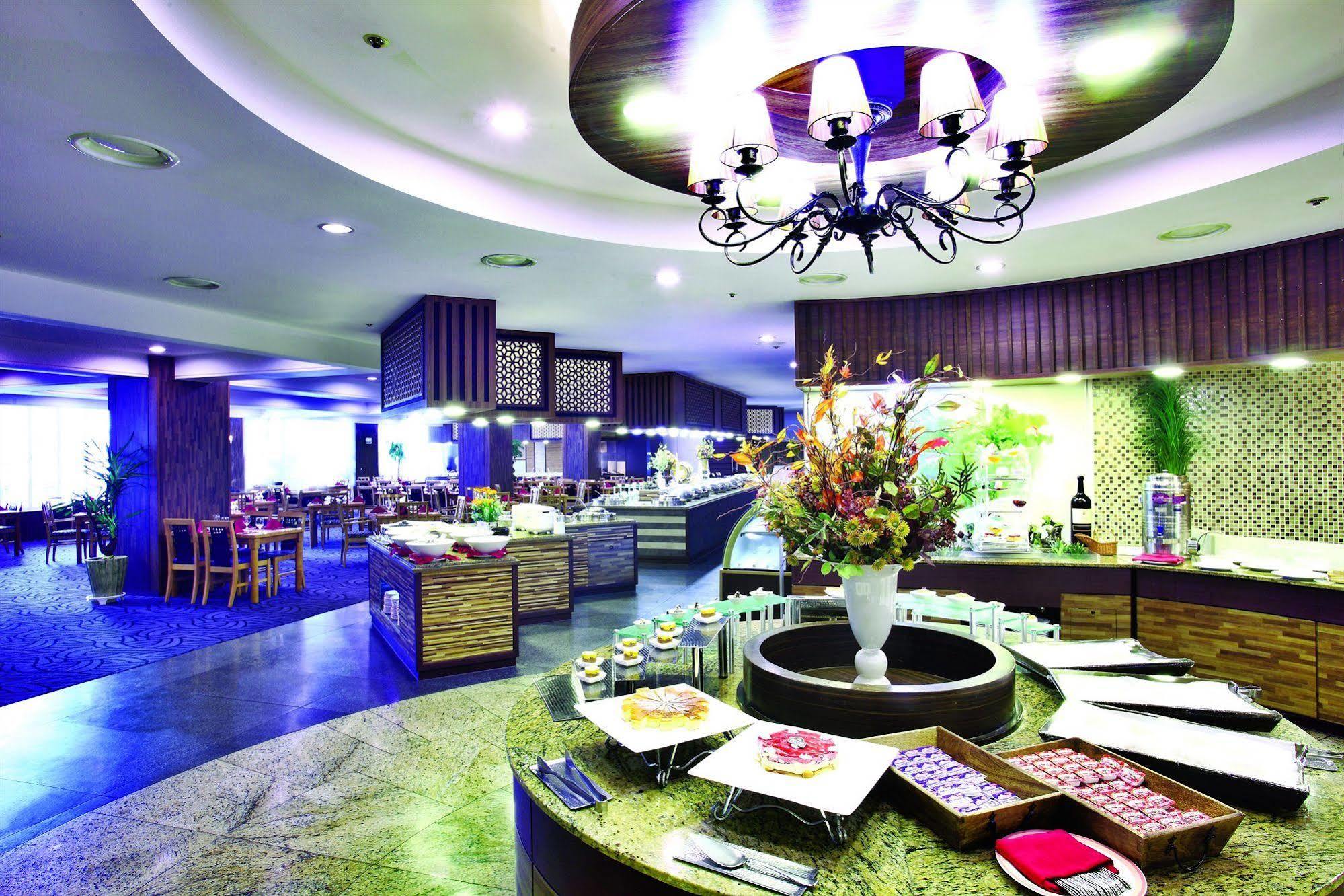 Hotel International Changwon Exterior photo