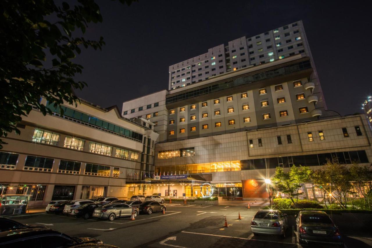 Hotel International Changwon Exterior photo